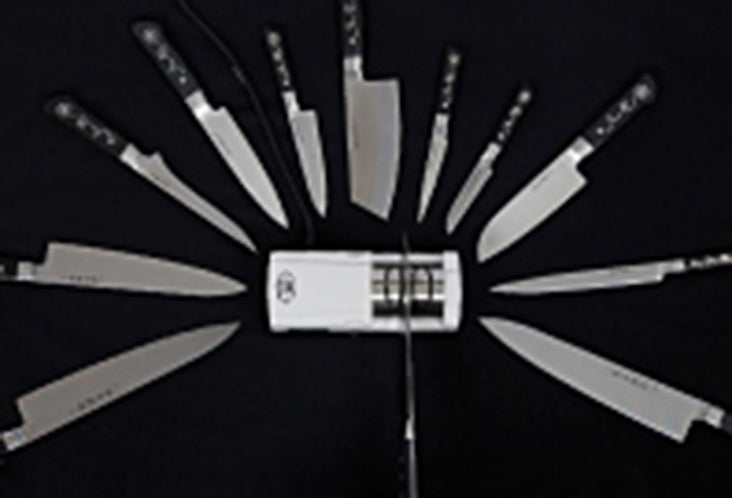 I.O. SHEN Master Grade Handcraft Laminated Heavy Cleaver Chef Knife - 6 Â¾" / 170 mm